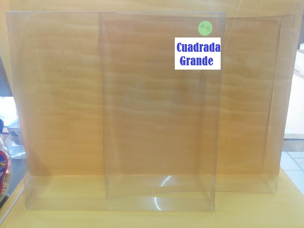 #41 CAJA CUADRADA GRANDE
MEDIDA 29.5X29.5X3.5