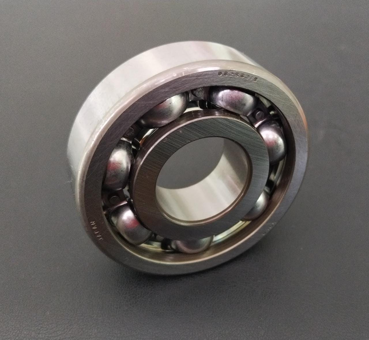 ATTITUD (1) (4 CIL.)
TREN INFERIOR 
CHICO
KOYO
$415