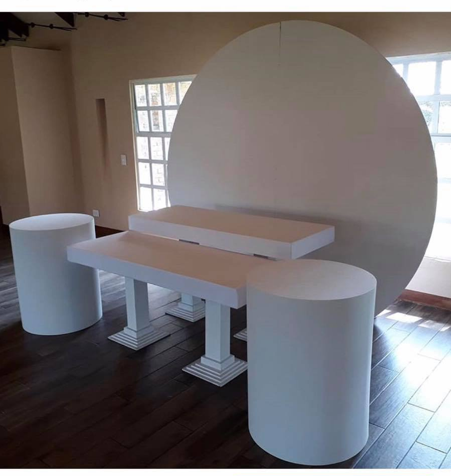 Cilindro Principal
60, 5D X 80CM Altura
$50.000 Alquiler
Meson Doble Blanco
medidas
1.50mX55cm
$ 120.000