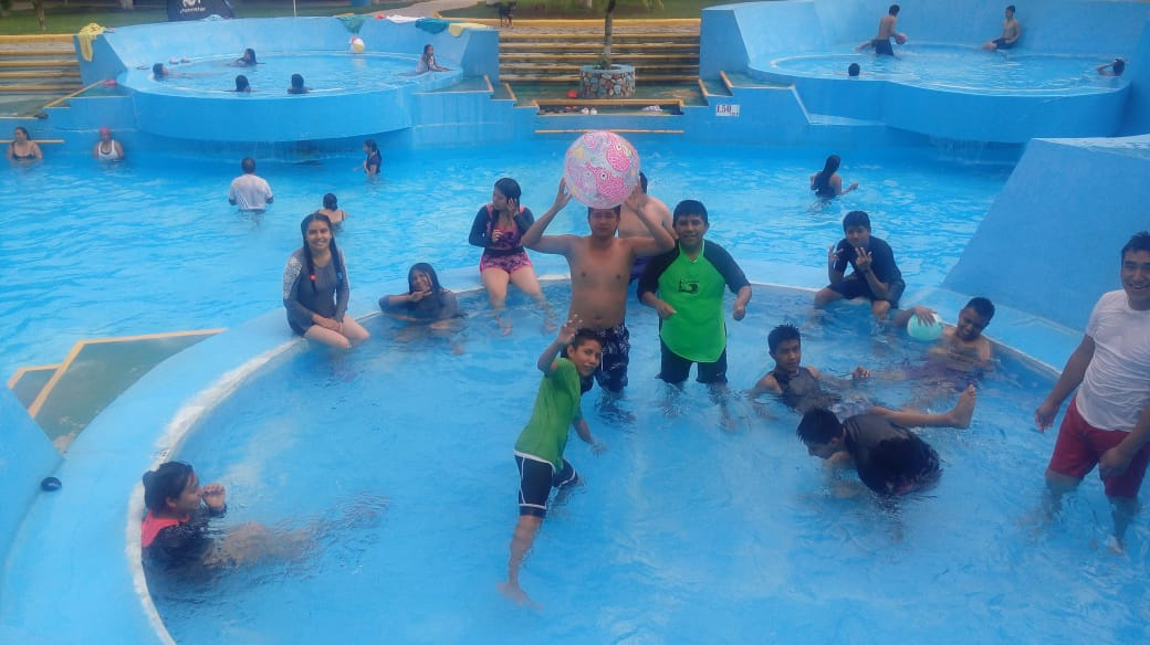 FESTEJO DE GENERACIÓN