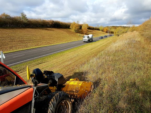 Grass Cutting - Bedfordshire 