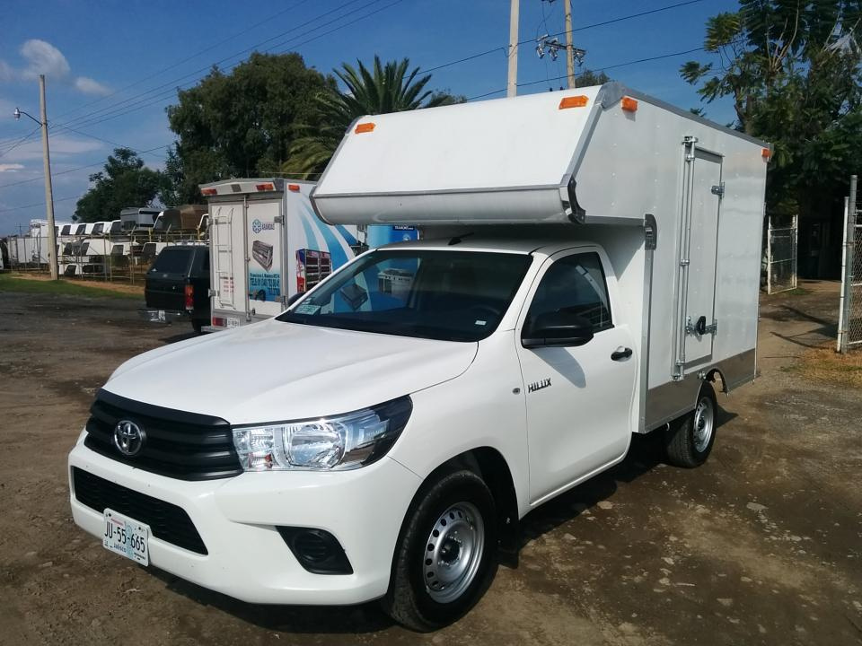 campers volado chasis nissan  