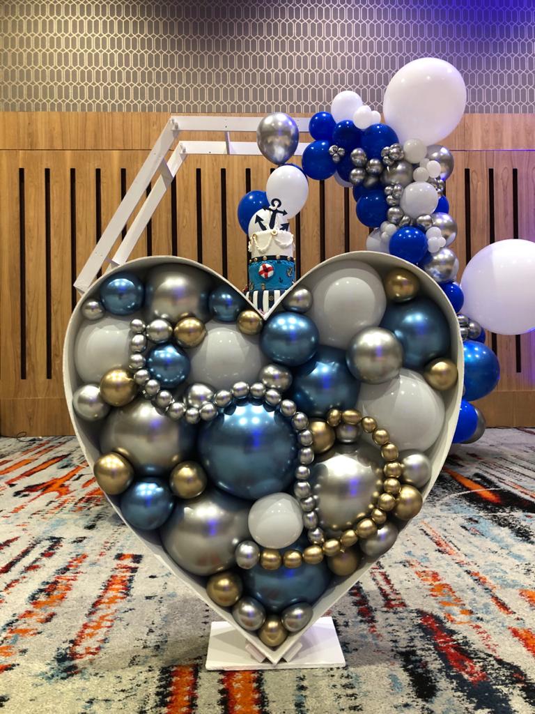 Corazon Hueco Para Globos
Medidas: 80cm Altura
CON Globos $90.000
SIN Globos $45.000