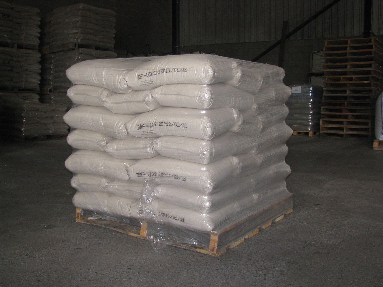 Palets retractilados de 1.225 kg