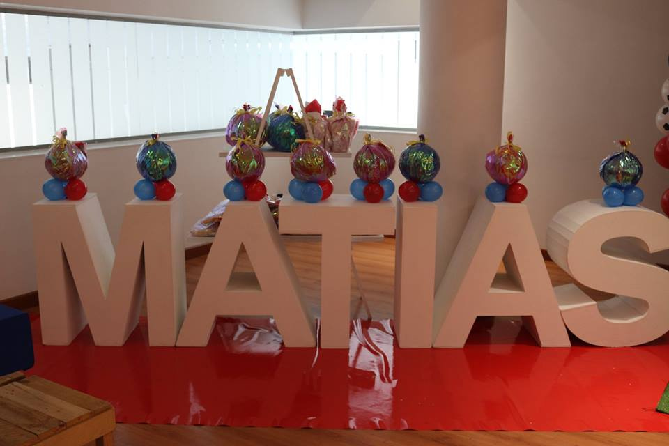 Cada letra en Alquiler
Medidas 80cm de Altura
40cm Profundidad
$25.000