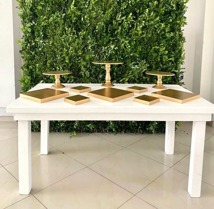 Mesa Rectangular Blanca Mediana Alta Medida
1.60 M x 0.90 M
80cm Alto
$ 65.000