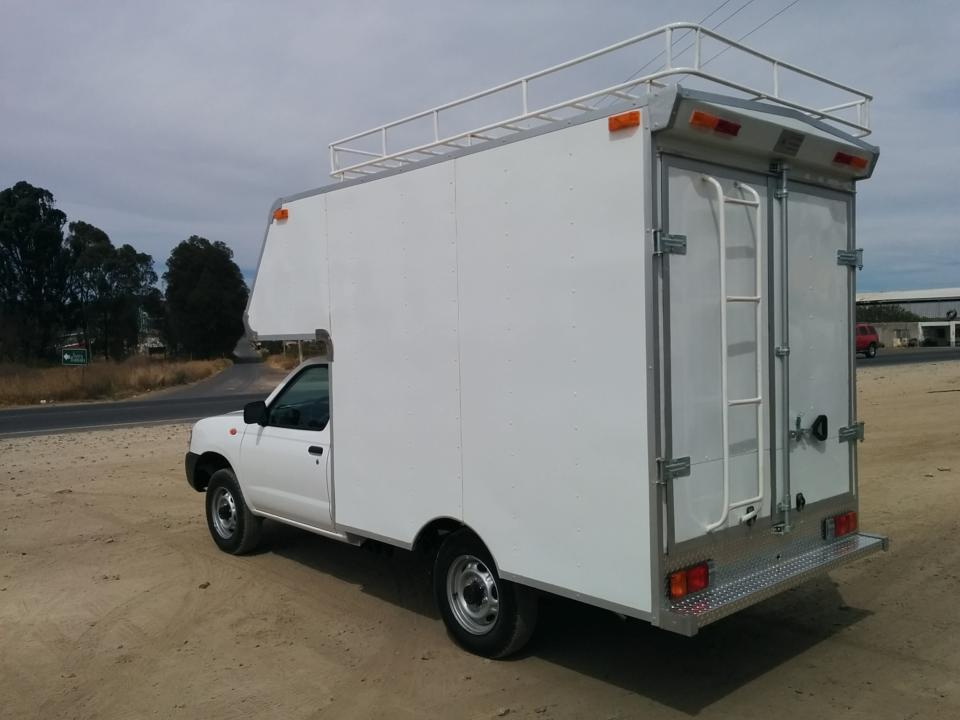 campers volado chasis nissan  