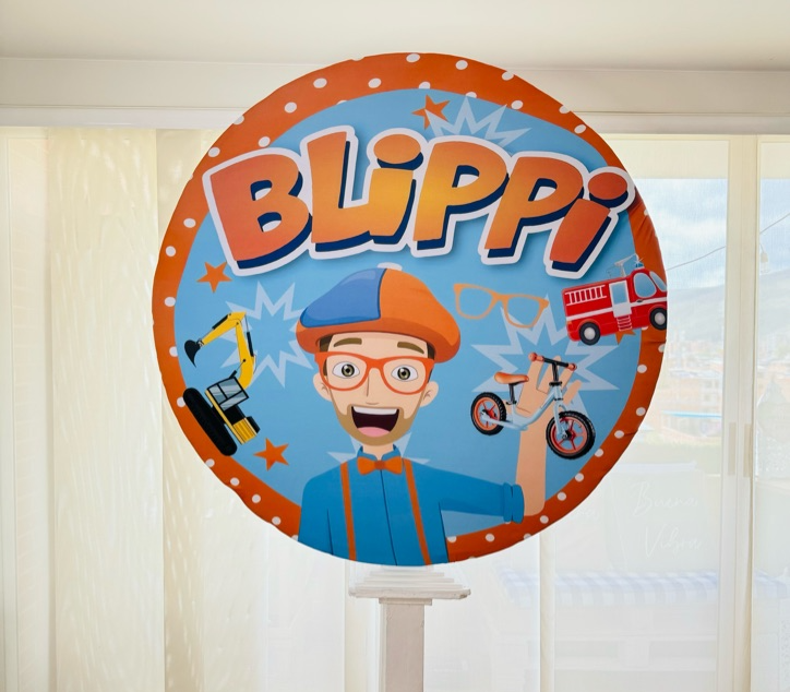 Circulo Efecto 3D Tematico
1.30m diametro x 2.20cm Altura
$80.000