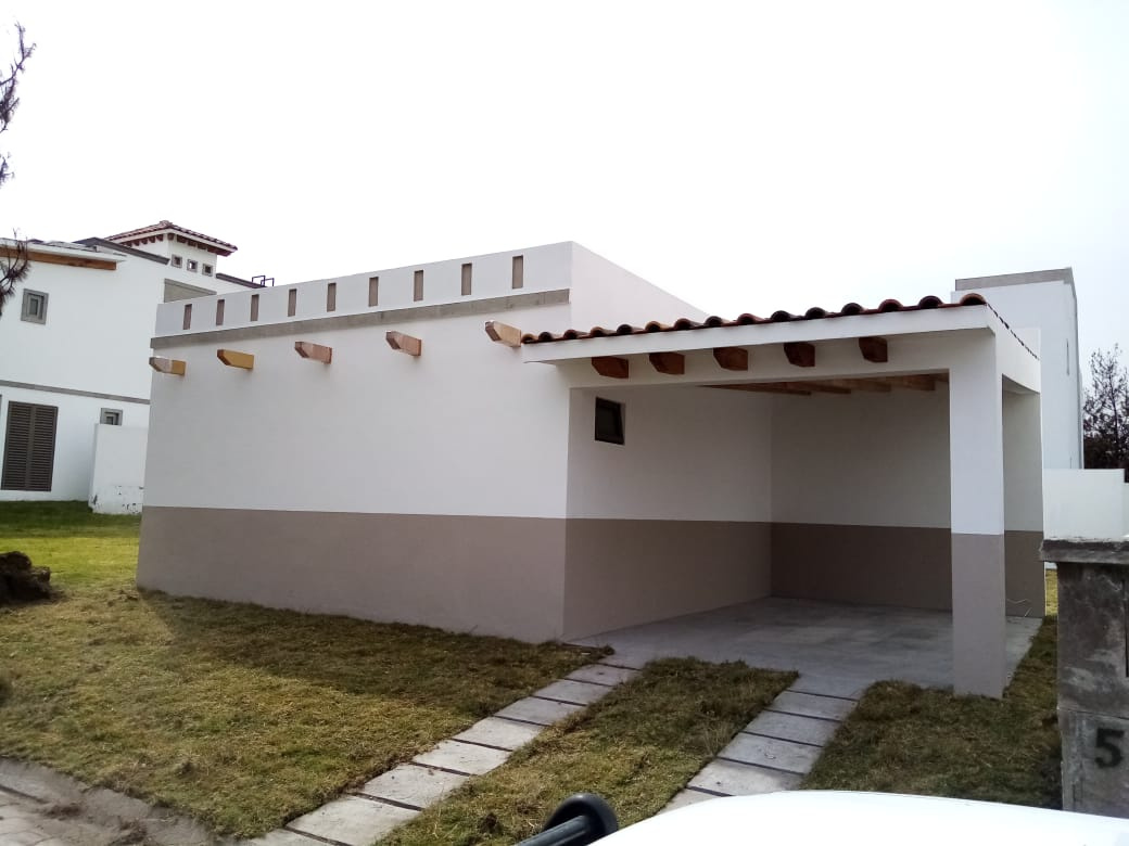 https://0201.nccdn.net/4_2/000/000/076/de9/Casa-condado-1040x780.jpg