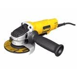 Mini esmeriladora profesional 
 4 1/2", 700w
mod.DWE4010-B3 
DEWALT