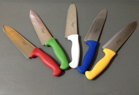 CUCHILLO CHEF

Descripción:
CUCHILLO CHEF 8" COLOR:
AMARILLO,ROJO,VERDE,BLANCO

    Código:BFWCCHEF08