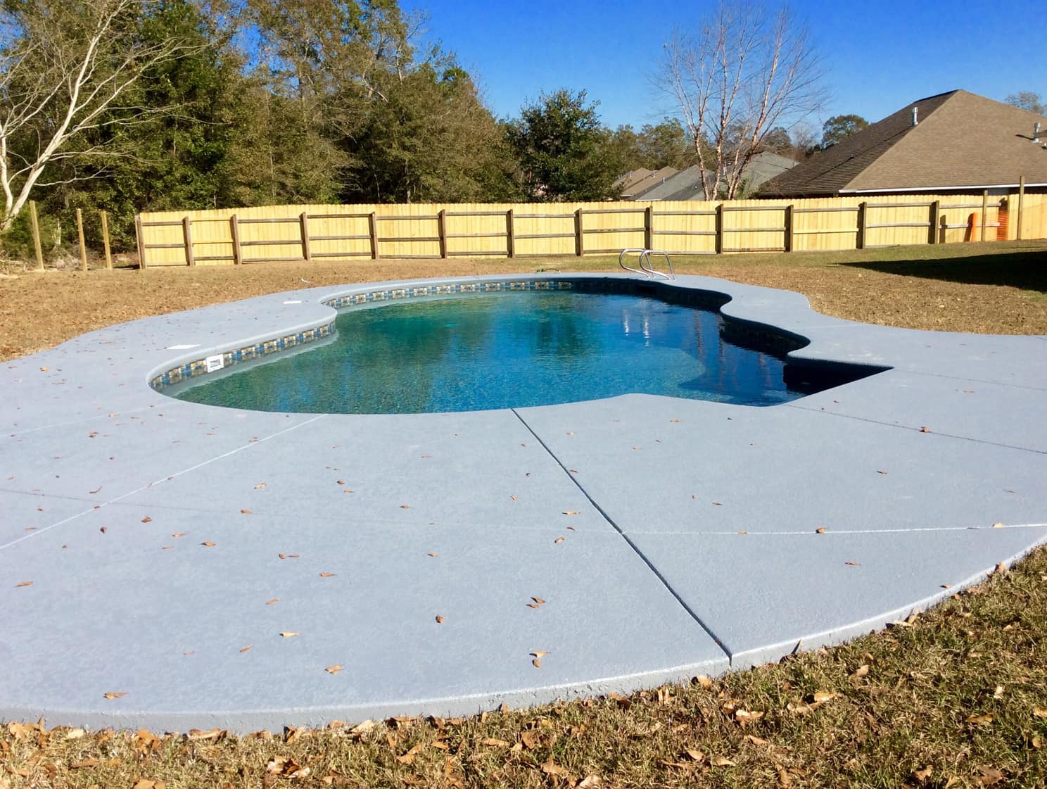 Mountain Pond Shaped Vinyl Pool