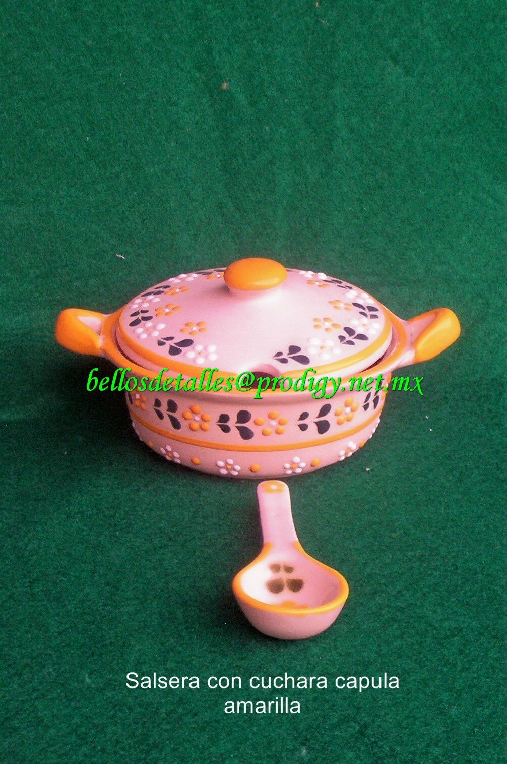 https://0201.nccdn.net/4_2/000/000/076/de9/Salsera-con-cuchara-capula-amarilla-1006x1515.jpg