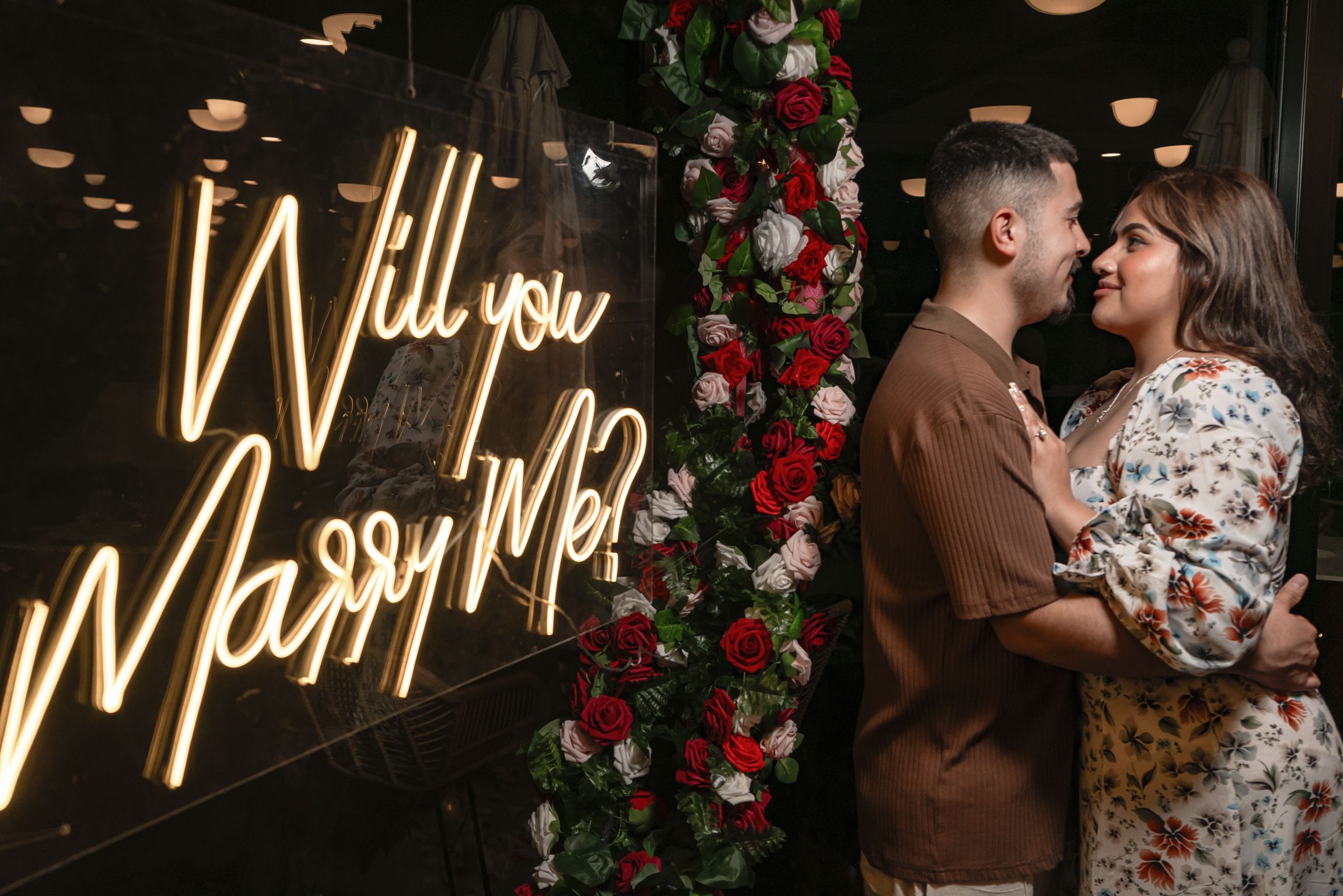 https://0201.nccdn.net/4_2/000/000/076/de9/contratar-foto%CC%81grafo-de-pedida-en-cancu%CC%81n-luxury-engagement-ph.jpg
