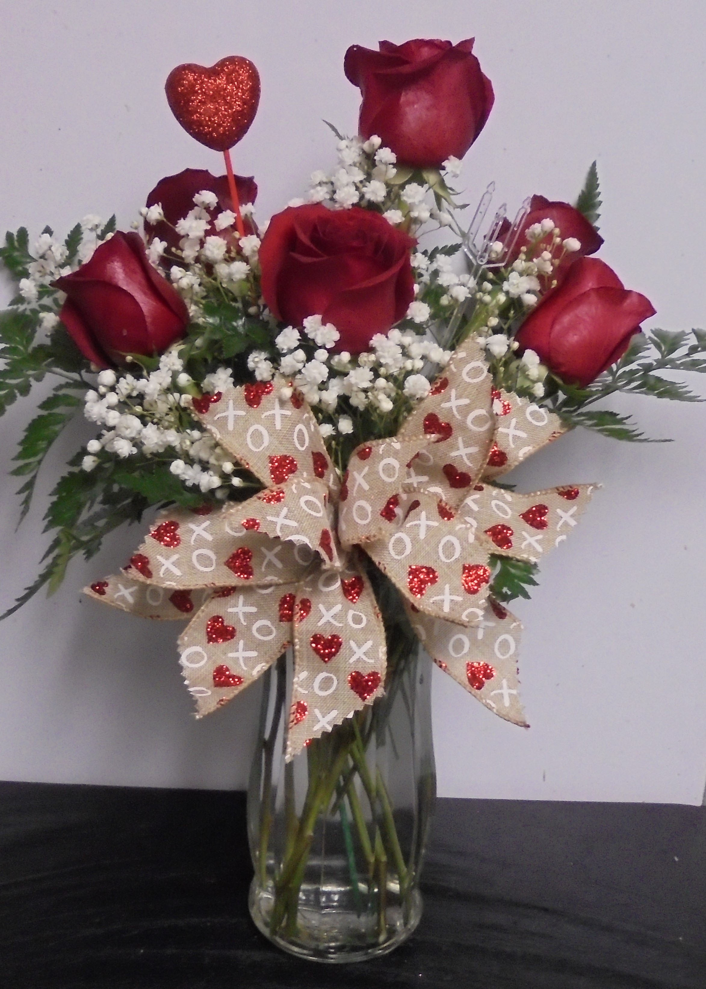 (8) "Half" Dozen Roses
$55.00