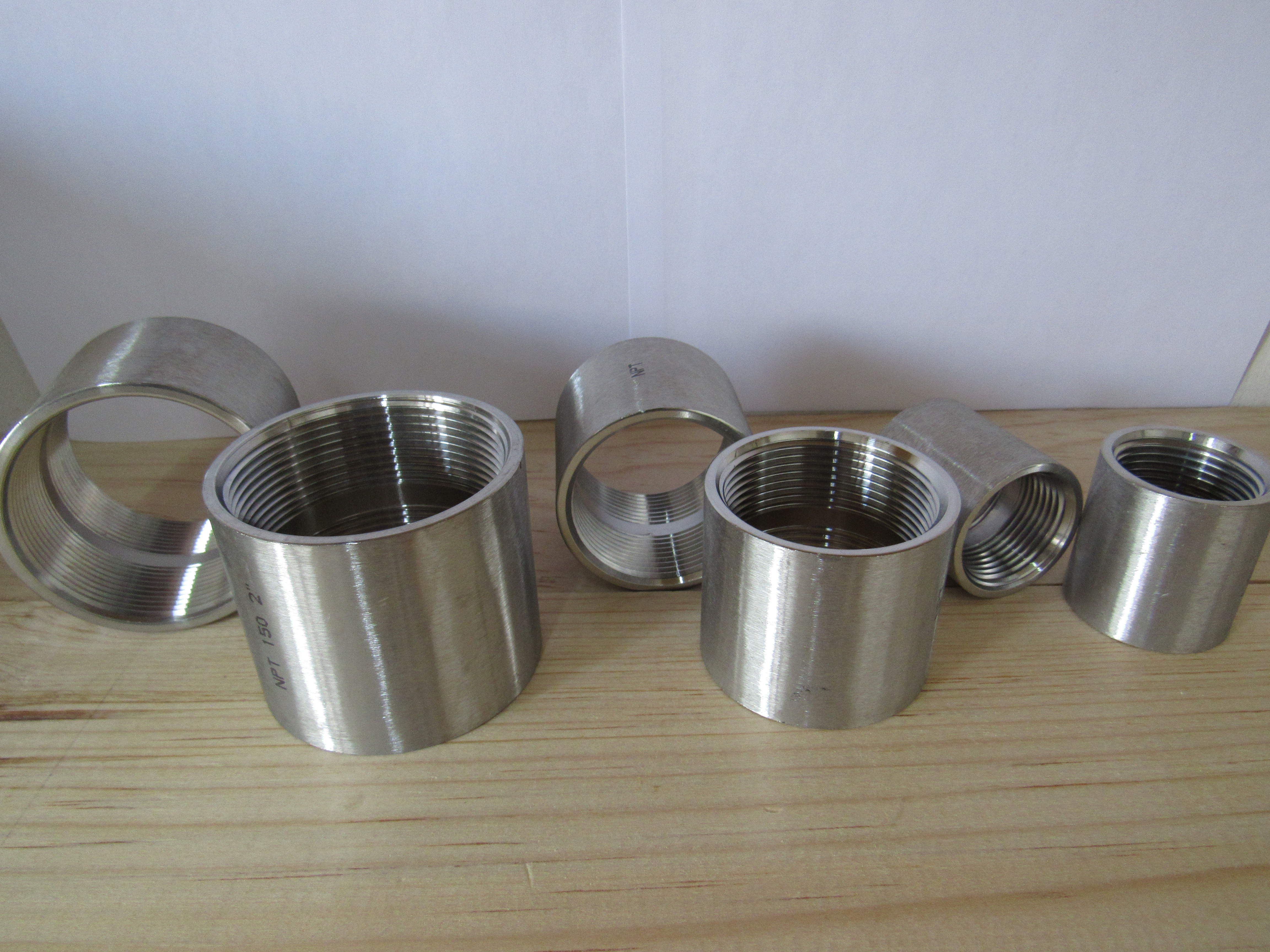 COPLES ROSCADOS INOX 150 LBS.