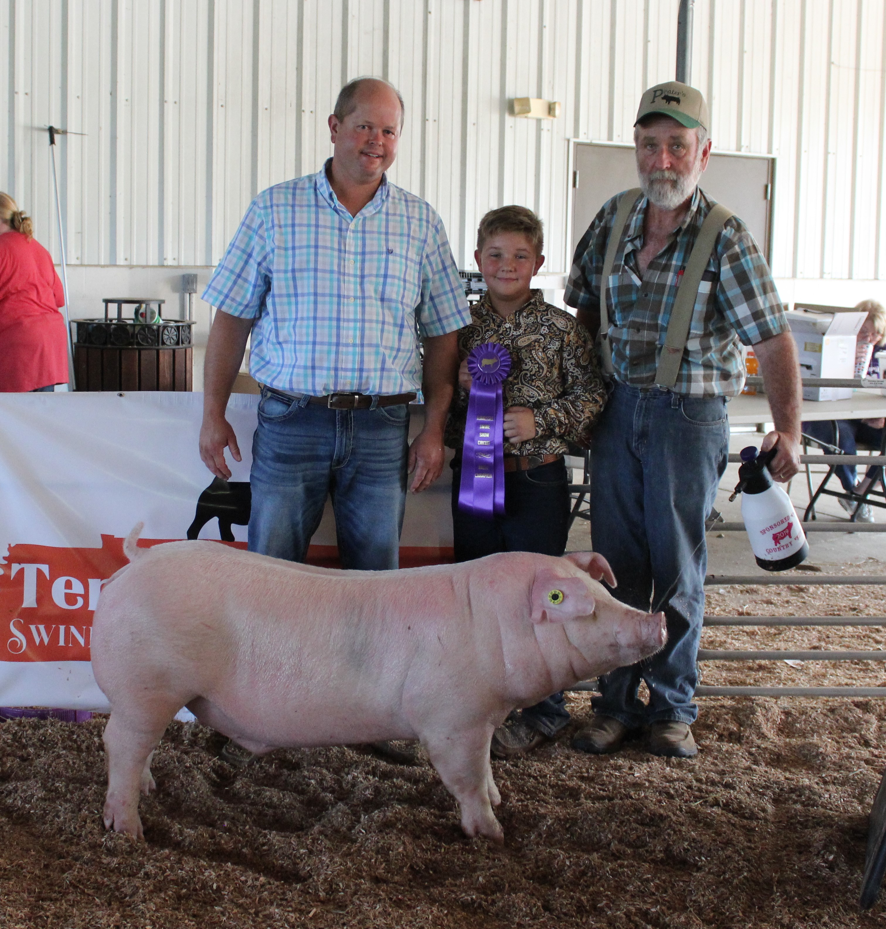 Brooks Peterson
Smith County Swine Shootout
Champion Chester White Barrow