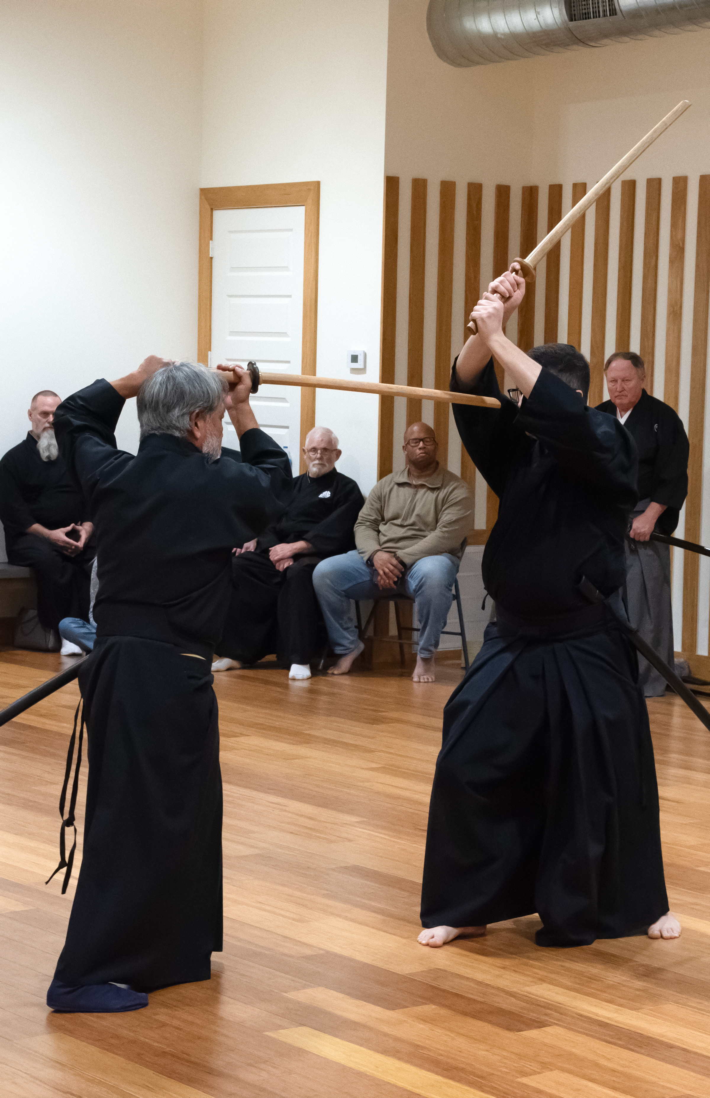 Yoshitaka Satoh and Keyan Jafari perform Mugairyu Iai Hyodo Iai-no-Kata (paired forms).