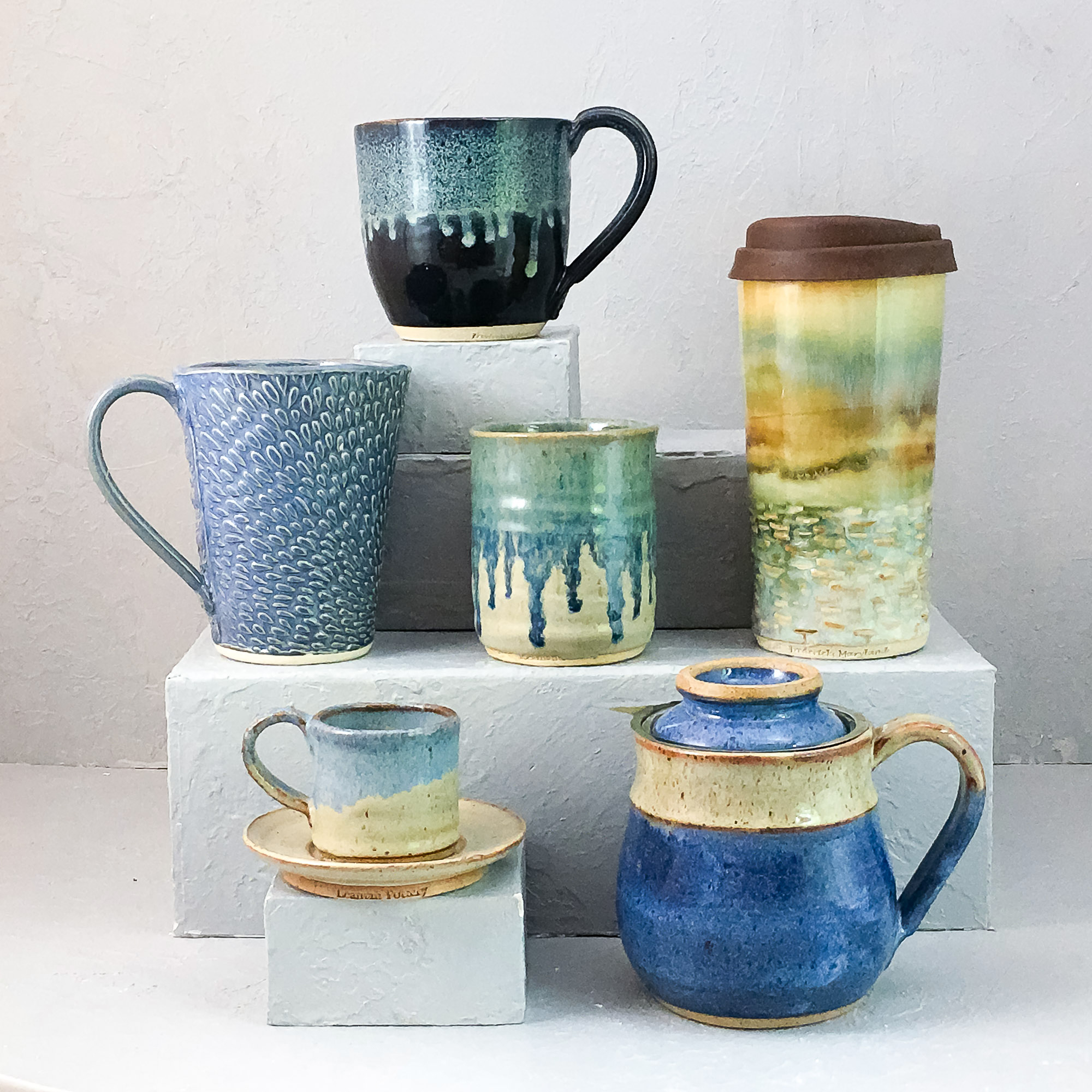Mugs, Steins, and Drinkware