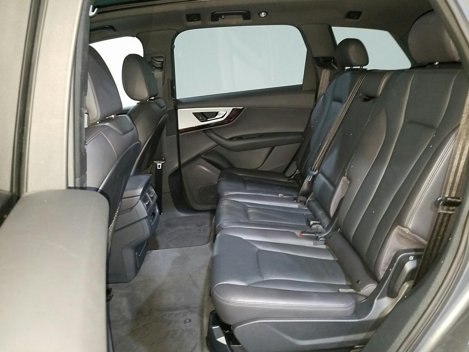 INTERIORREAR INTERIORREAR