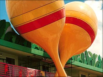 Maracas Display