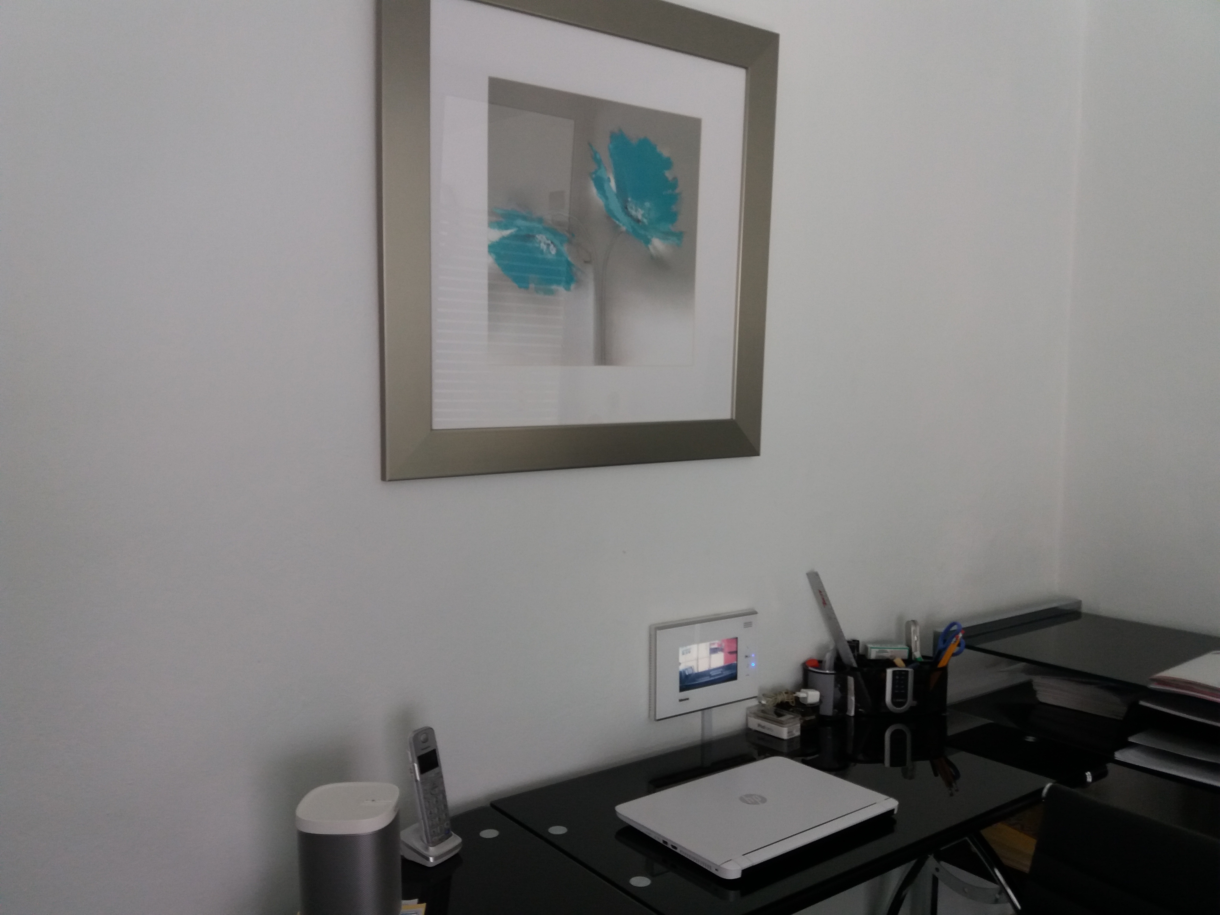 Automatización de acceso e interfón oficinas 