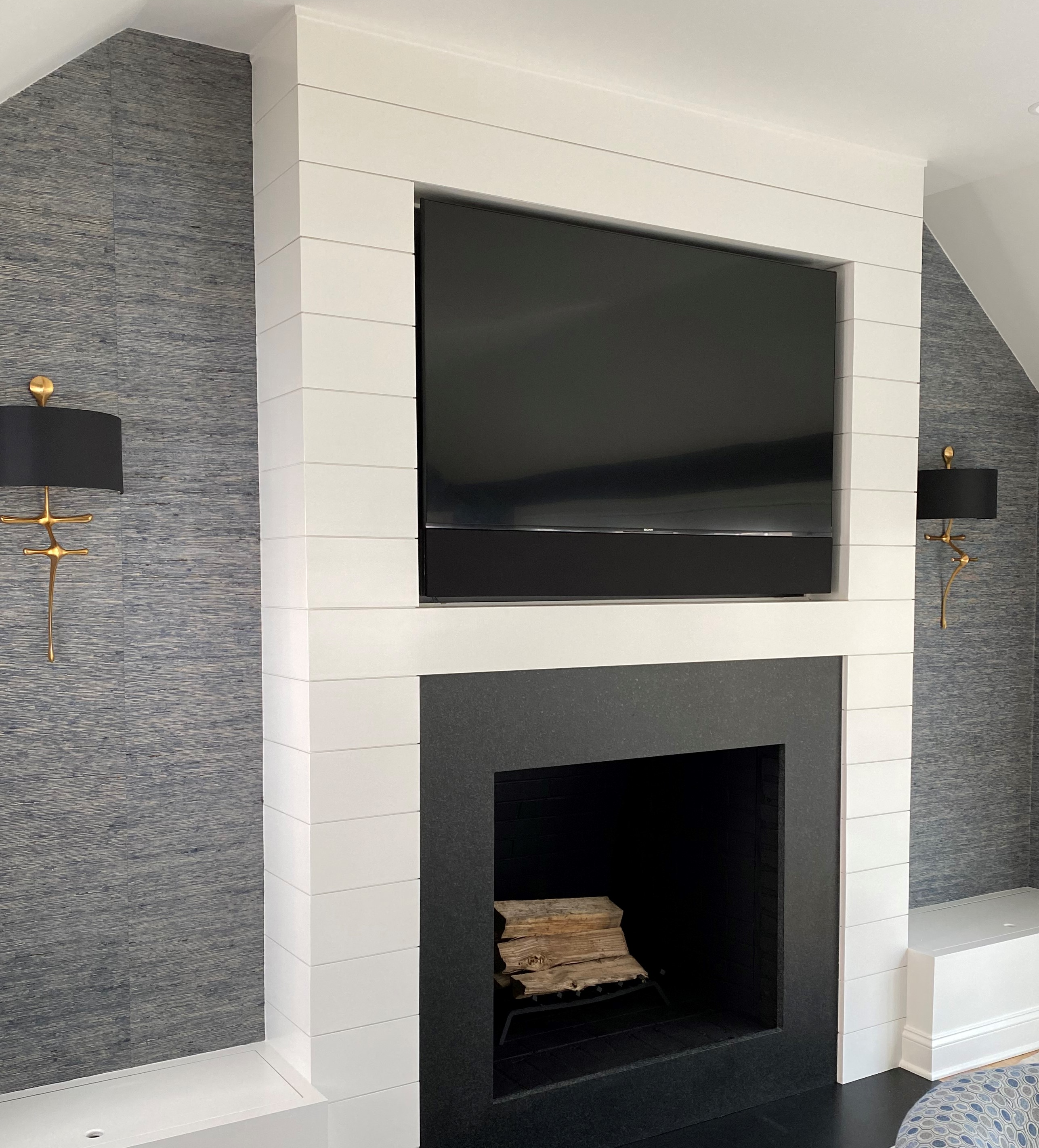 https://0201.nccdn.net/4_2/000/000/079/c81/fireplace-with-shiplap.png