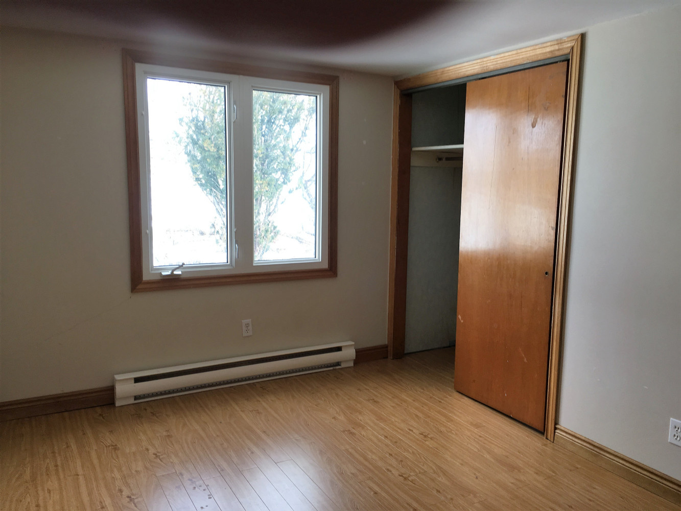 Master Bedroom
Photo 1