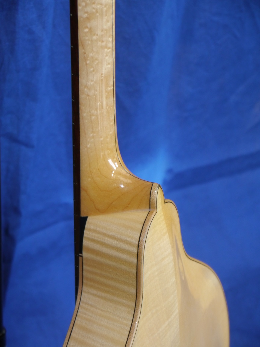 https://0201.nccdn.net/4_2/000/000/07a/dbb/birdseye-maple-neck.jpg