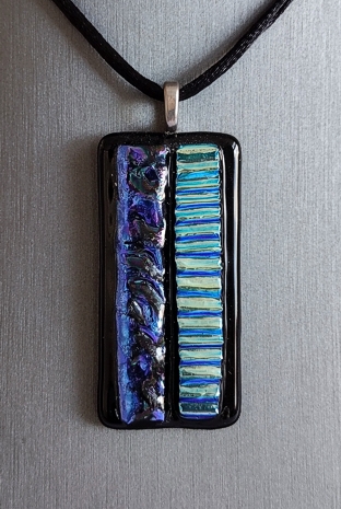 "Dichroic_08"
by Nataliya Guchenia
Size - 1-15/16"H X 15/16"W
$35.00