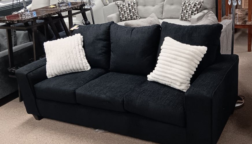 2200 Sofa & Loveseat 
in 2 colors