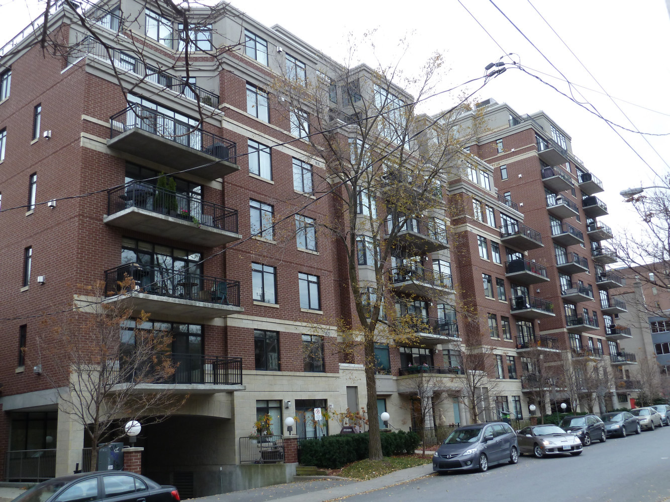 THE METROPOLITIAN - PHASE I
364 Cooper Street, Ottawa, ON