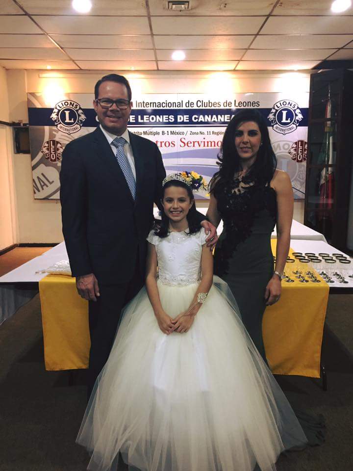 Catalina I Reina Cachorro
Hija de C.L. Fernando Herrera Moreno y C.L. Gabriela Cabrera de Herrera