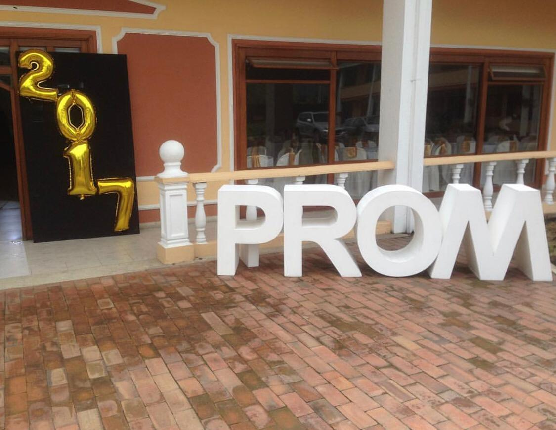 Cada letra en Alquiler
Medidas 80cm de Altura
$ 35.000