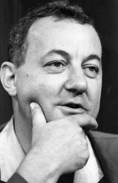 https://0201.nccdn.net/4_2/000/000/07d/95b/coluche.jpg