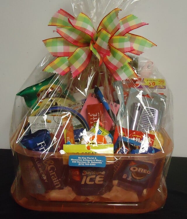 (11) "Hospital" Care Box
W/ Goodies (For Her)
(Need 24hr. Notice)
$60.00