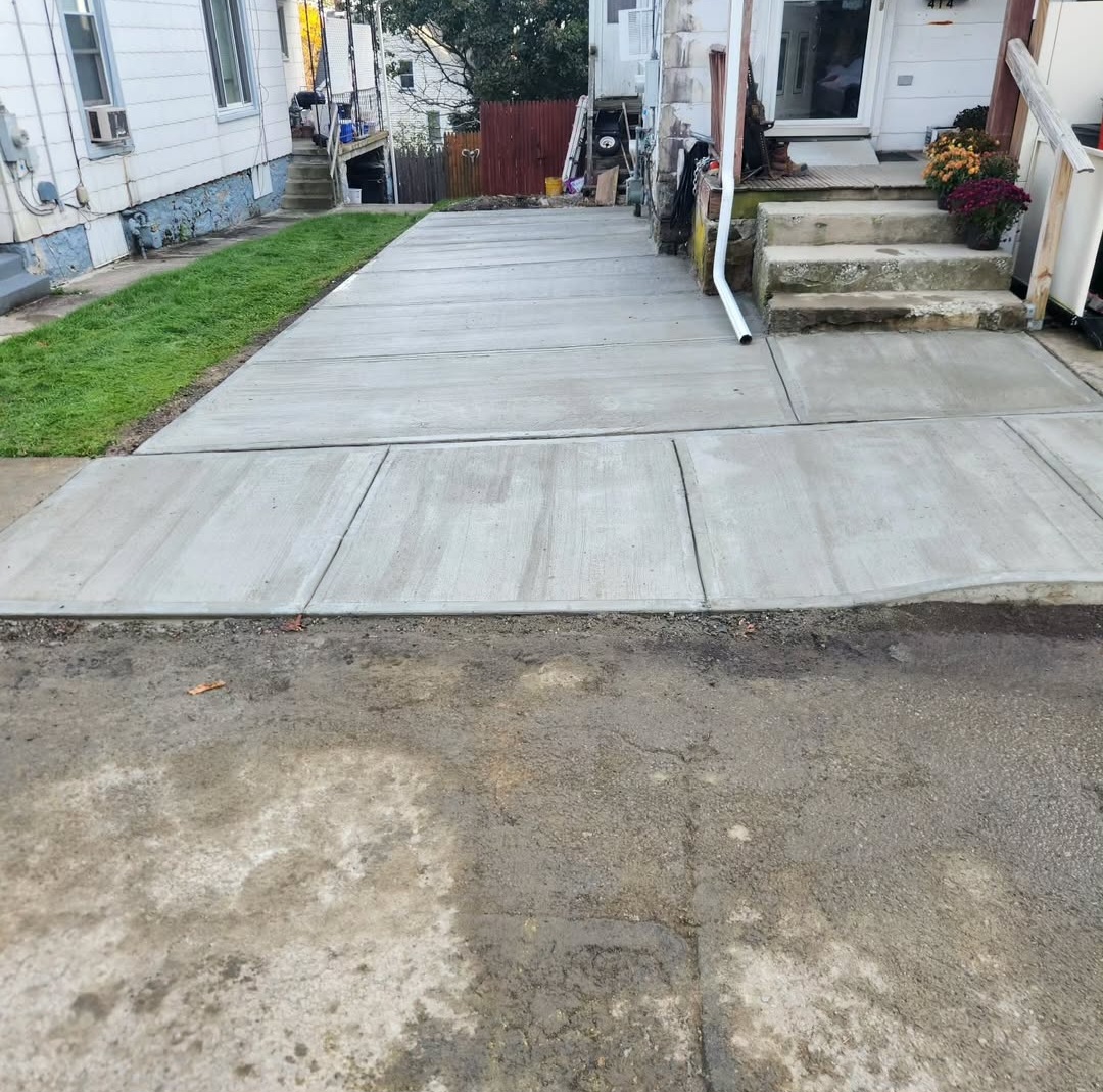 Concrete driveway installation