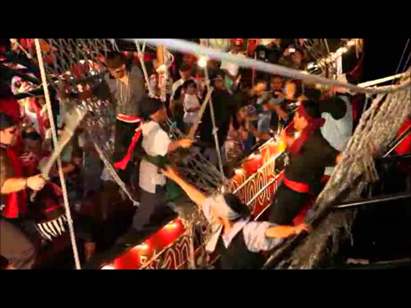 AL ABORDAJE LA NAVE ENEMIGA ¡¡¡¡