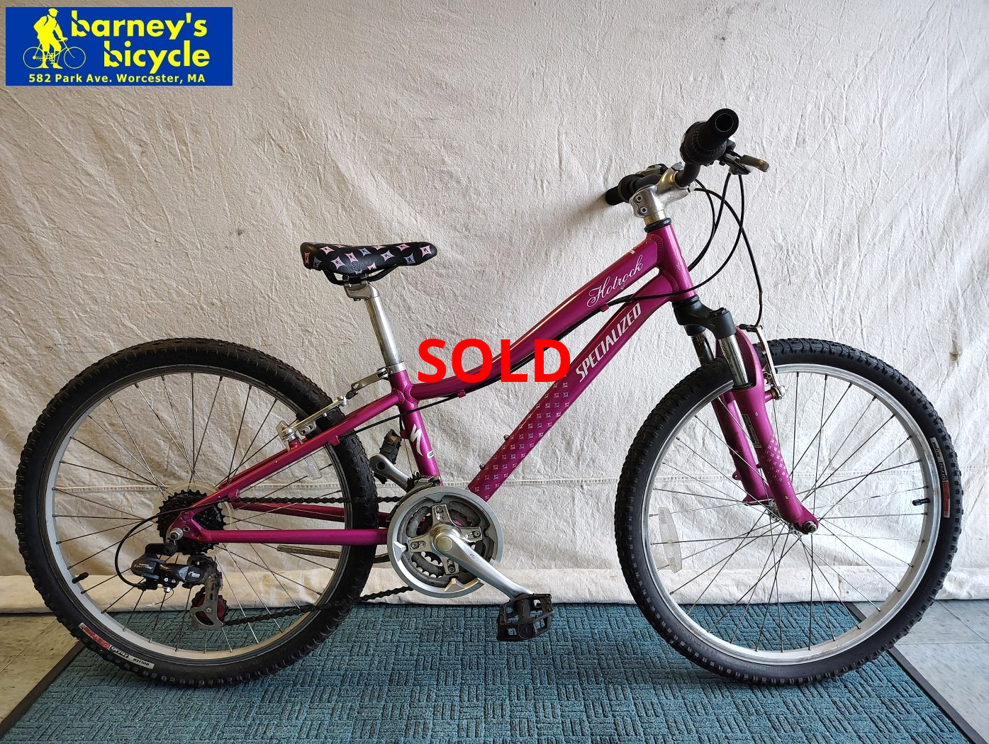 Specialized Hotrock 24
Wheel Size: 24"/ Ages 9-12 Speeds: 21spd
Price: $289.00 (Professionally Tuned)
