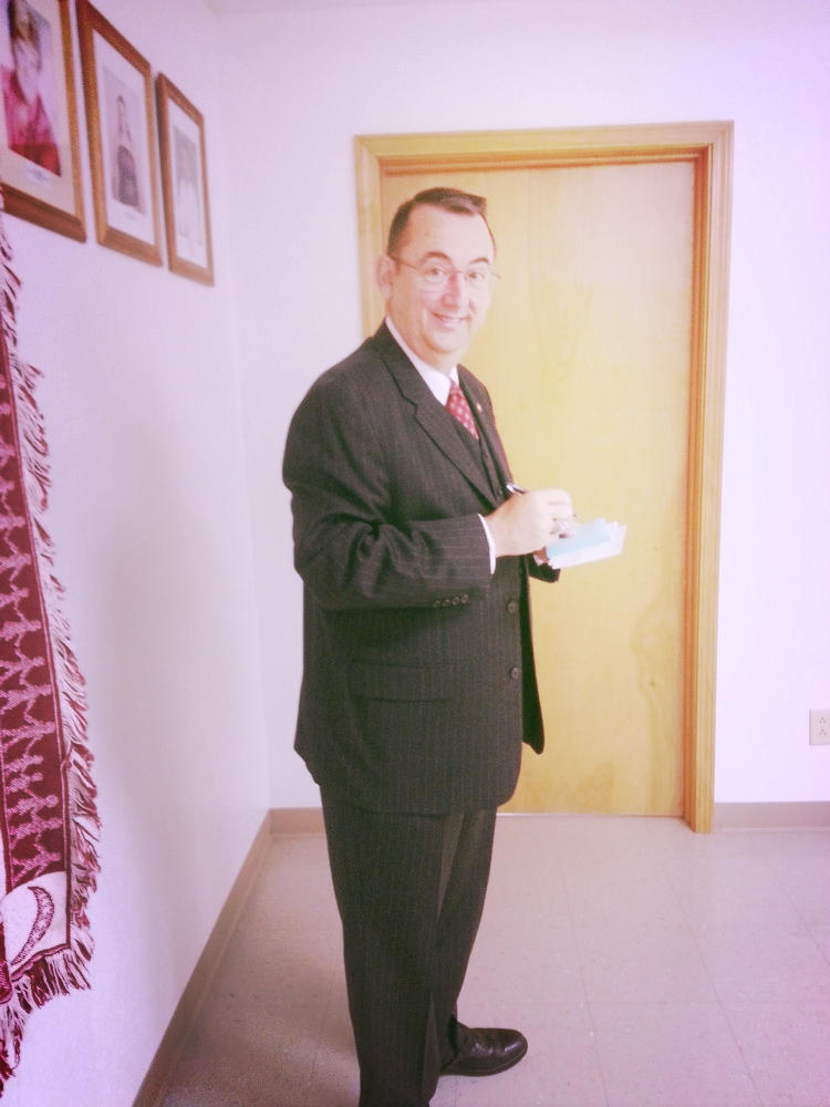 Kermit Phelps serving as Head Usher