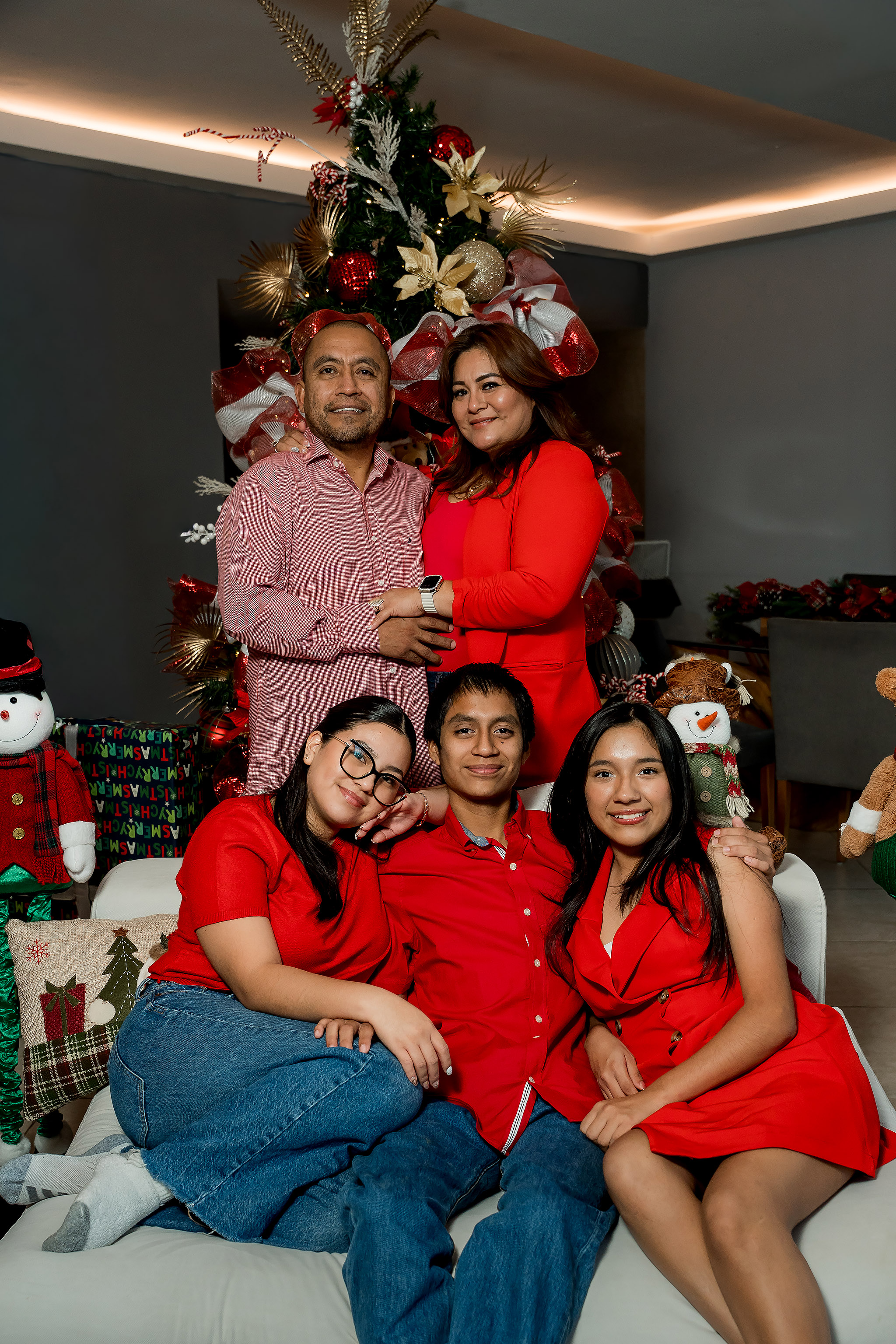 https://0201.nccdn.net/4_2/000/000/07f/249/navidad_2025_cancun_14.jpg