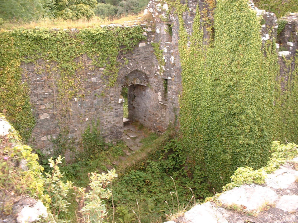 Ardconnell Castle, Loch Awe