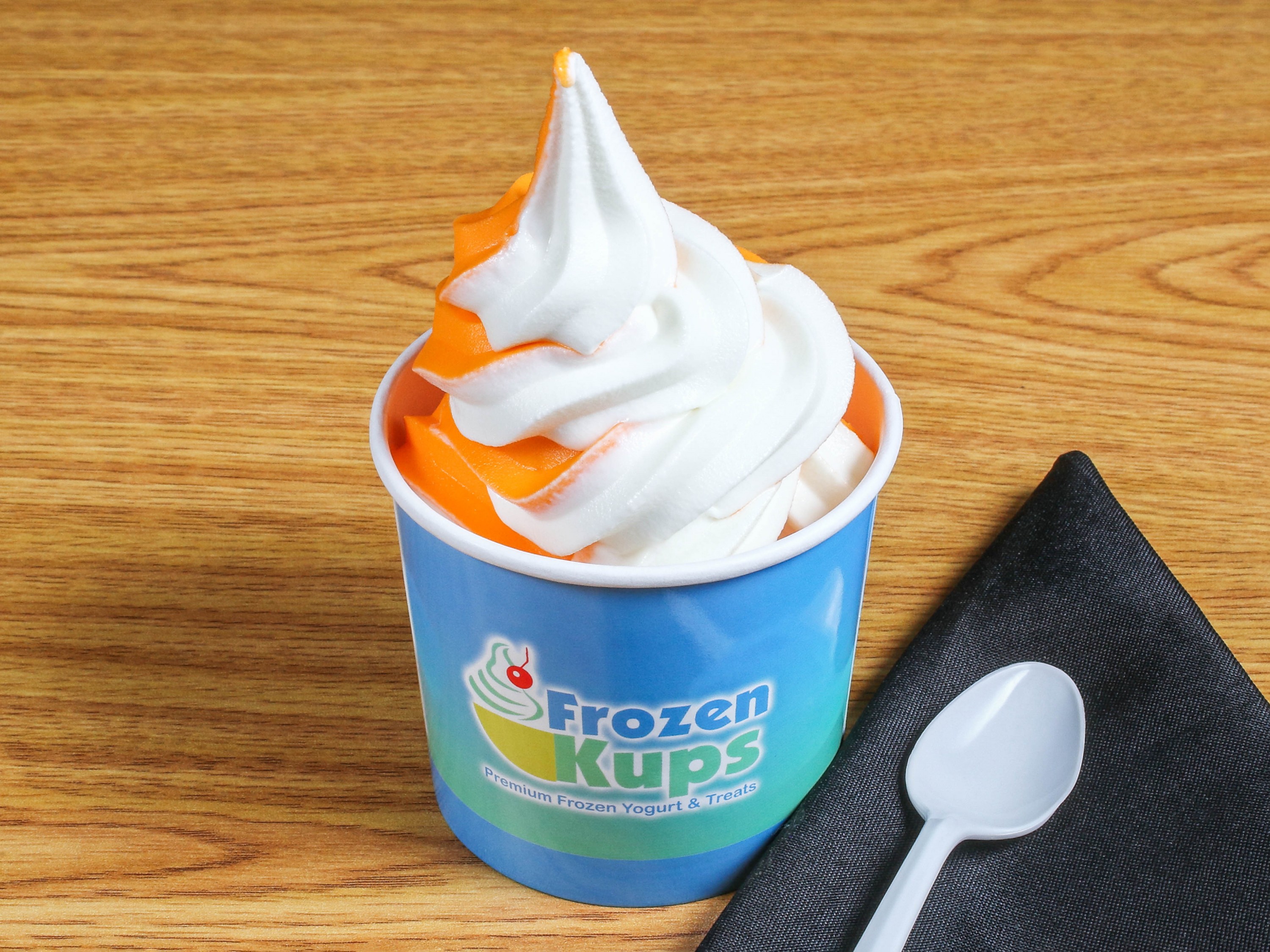 https://0201.nccdn.net/4_2/000/000/081/4ce/1077914_frozen_kups_orangecreamsislelarge.jpg