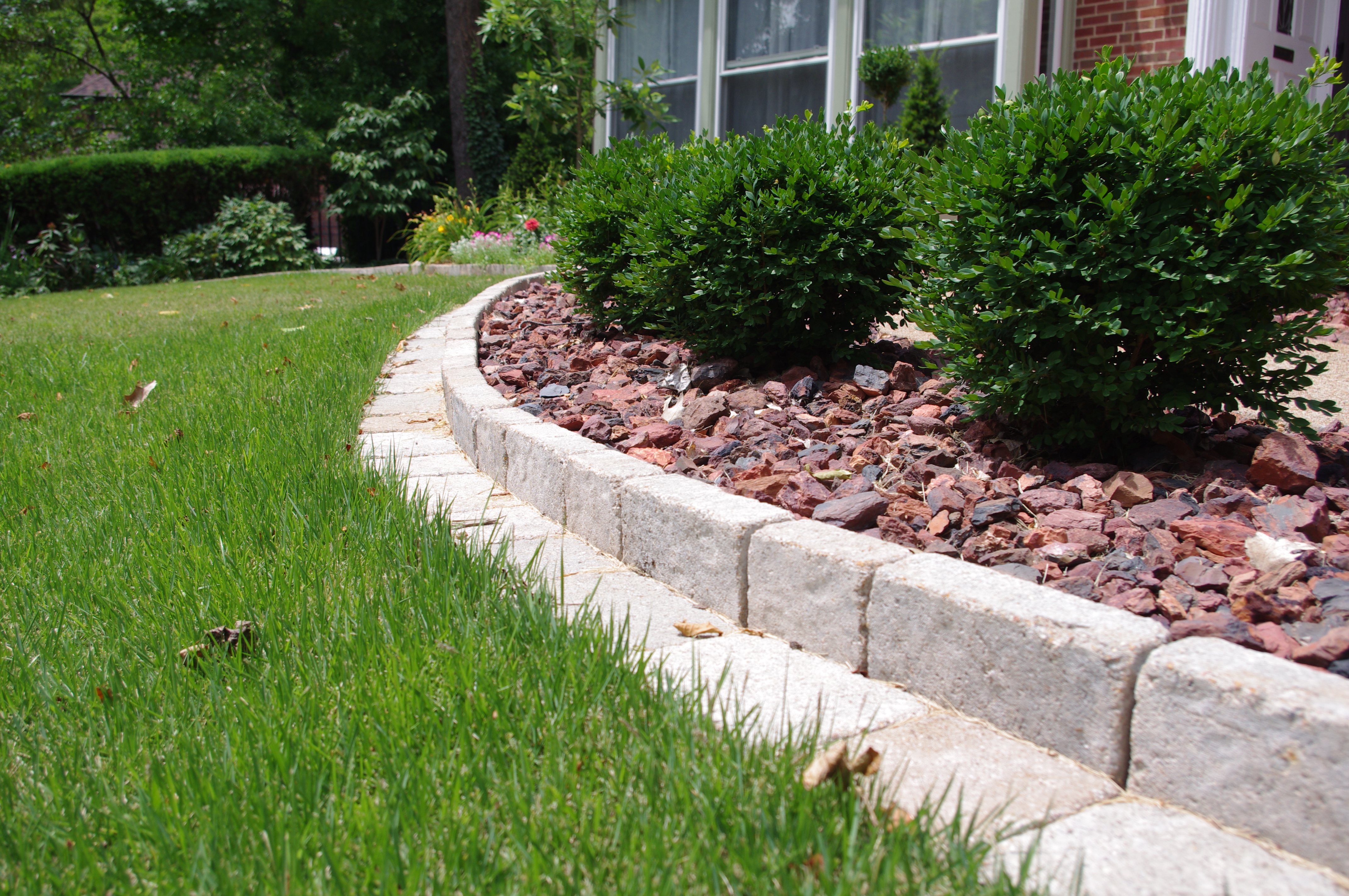 Venetian Bethany Edging