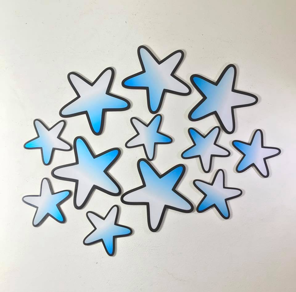 Combo de 5 Estrellas Mediana 
y 7 Estrellas Pequeñas  
Precio de Alquiler 35.000 