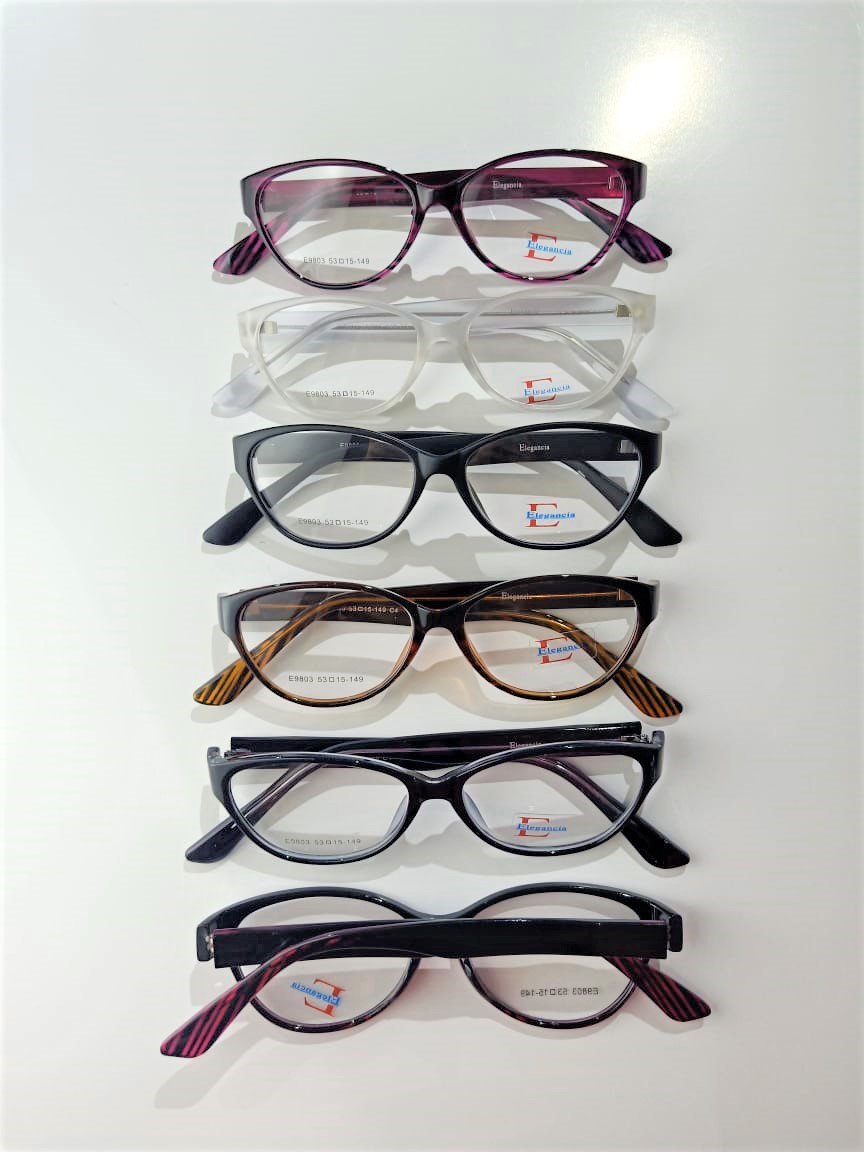 Modelo: E9803
Colores: Cafe, Negro brilloso, Morado, Blanco y Negro mate