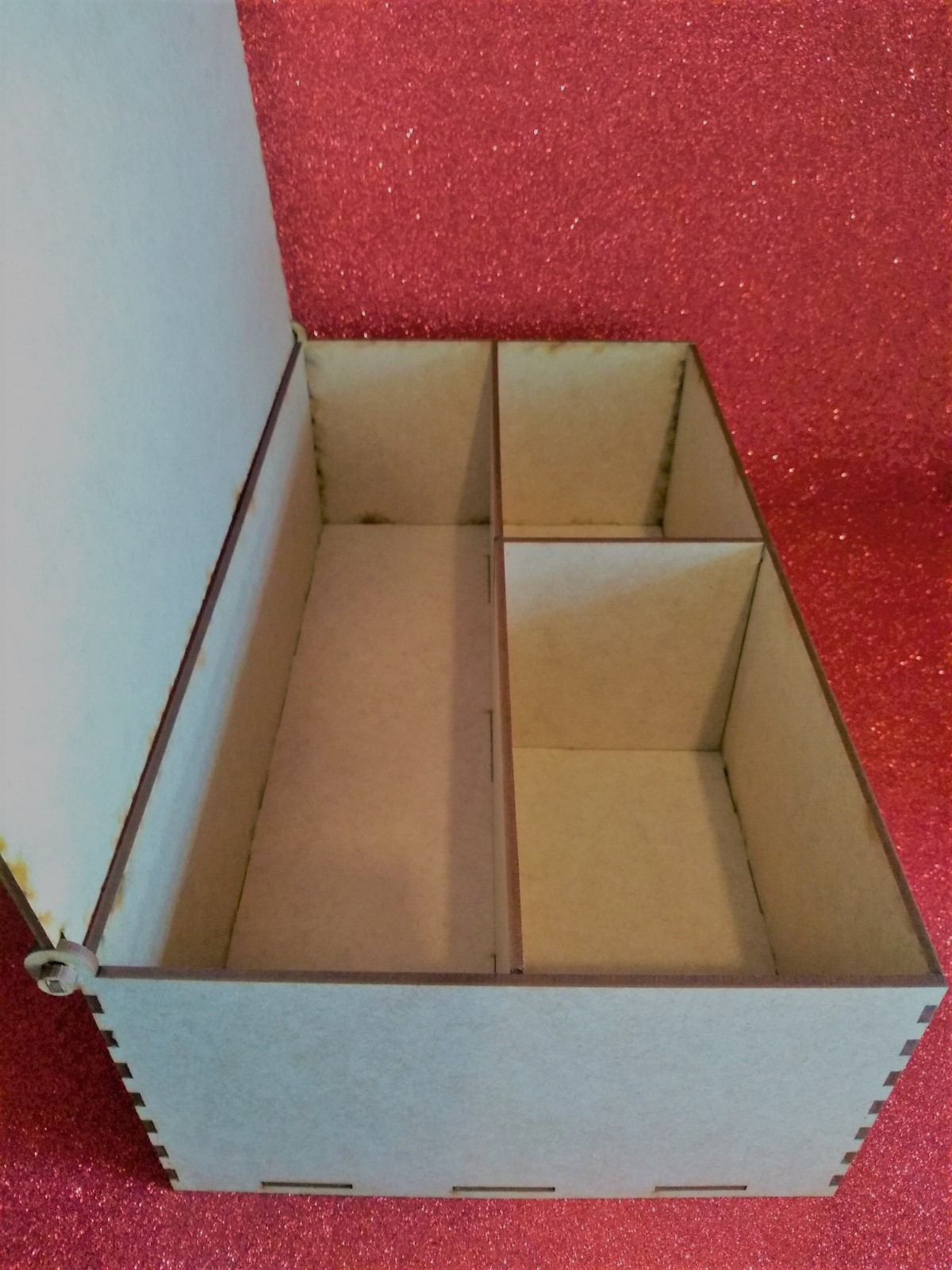 Caja para Botella con Divisiones
19 x 34 x 10.5 cm $160.00