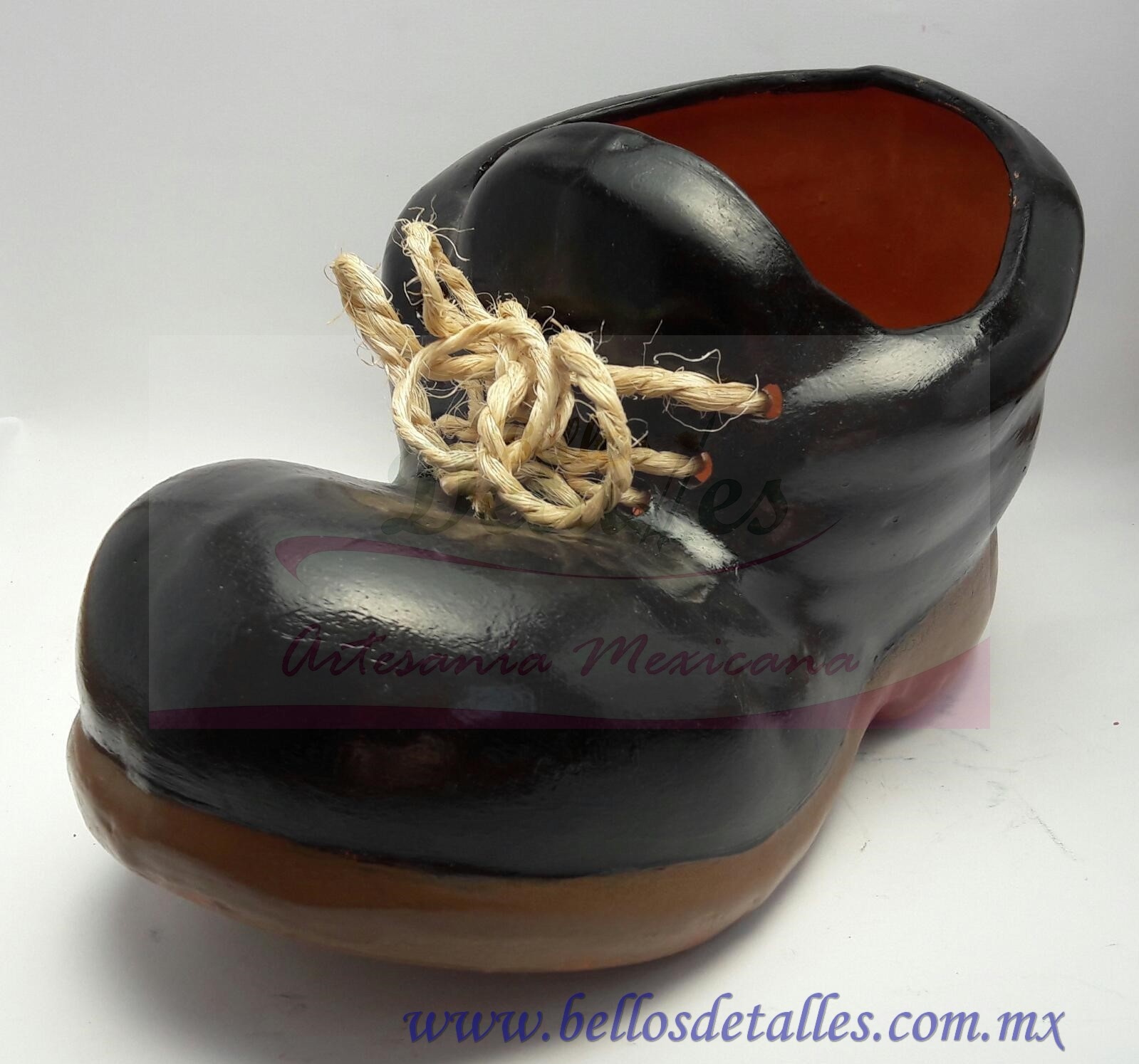 https://0201.nccdn.net/4_2/000/000/083/84e/Zapato--maceta-1599x1495.jpg