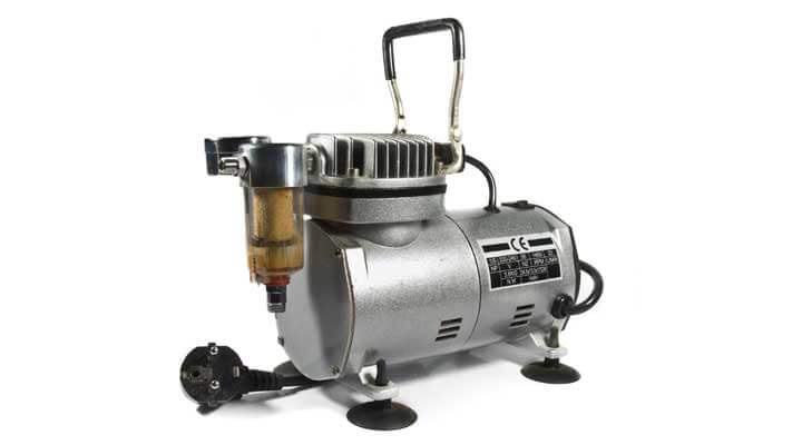 Mercantil Ferretera Monte Azul S.A. de C.V. - COMPRESORES
