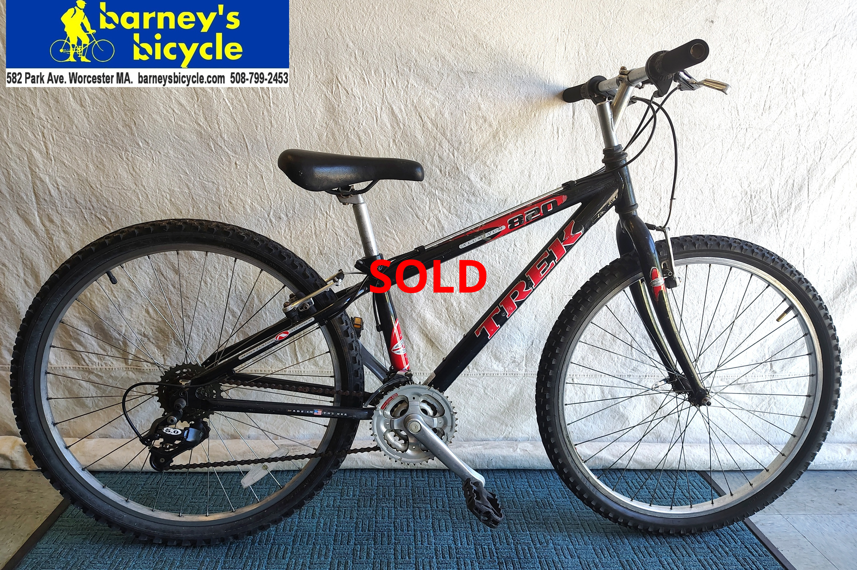 Trek 820
Frame Size: 14" XS / Rider Height: 5'1-5'4
Price: $279.00  (Professionally Tuned)
